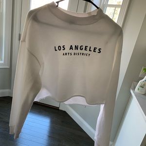 White crop sweatshirt